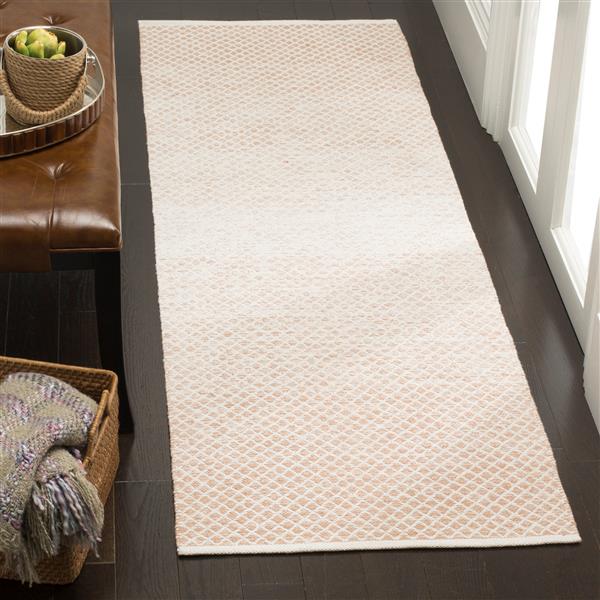 Safavieh Montauk Ombre Rug - 2.3-ft x 7-ft - Cotton - Beige/Ivory