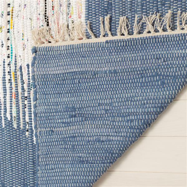 Safavieh Montauk Border Rug - 4-ft x 4-ft - Cotton - Ivory/Dark Blue