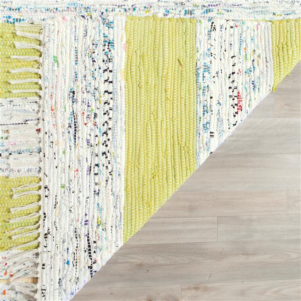 Safavieh Montauk Stripe Rug - 4-ft x 6-ft - Cotton - Ivory/Light Green