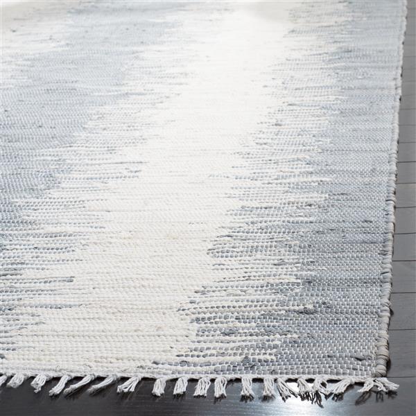 Safavieh Montauk Stripe Rug - 4-ft x 4-ft - Cotton - Gray