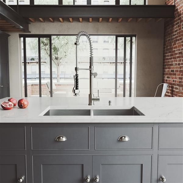 Vigo Kitchen Sink With Faucet Grids And Strainers 32