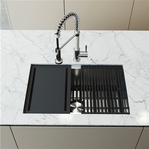 VIGO 30"Stainless Steel Farmhouse Kitchen Sink,Grid &Strainer