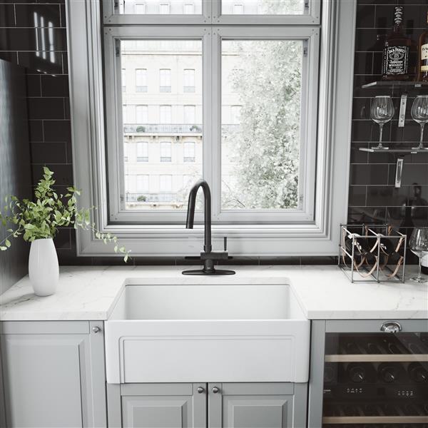 Gramercy Pull-Down Kitchen Faucet With Deck Plate