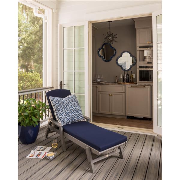 Trex Yacht Club Stackable Chaise - Grey