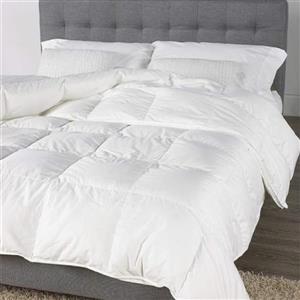 Couette en duvet légère de luxe, grand lit, blanc