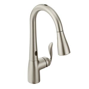 Robinet de cuisine à bec rétractable Arbor de Moen, fonction MotionSense, acier inoxydable