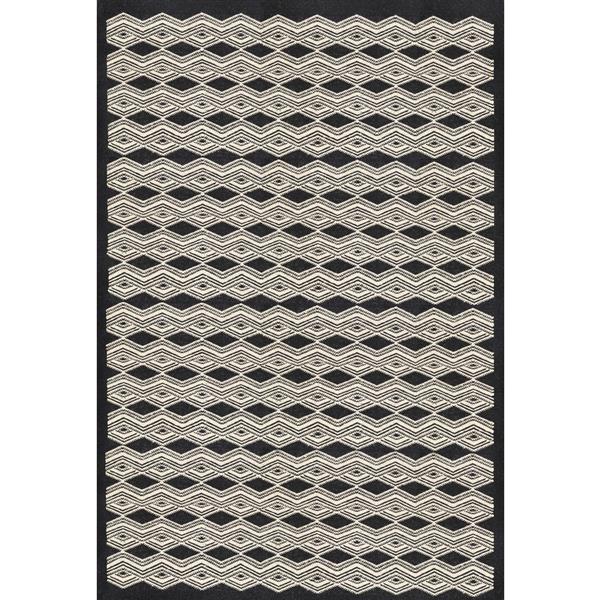 Surya Agostina Bohemian Area Rug - 8-ft  x 10-ft - Rectangular - Black