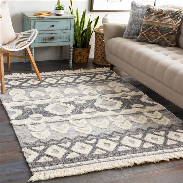Surya Cheyenne Bohemian Area Rug - 4-ft x 6-ft - Rectangular - Charcoal