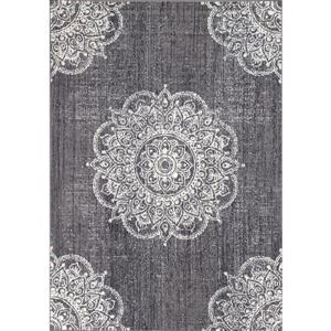 Novelle Home Fiona Rug - Intricate Medallion - 5.25-ft x 7.3-ft - Grey