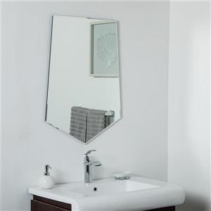 Miroir sans cadre biseauté Penta de Décor Wonderland, 31,5 po x 23,6 po
