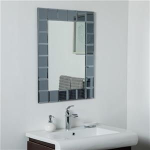 Decor Wonderland SilverLake Large Frameless Mirror - 31.5-in x 23.6-in