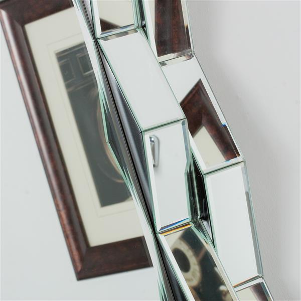 Decor Wonderland Iso Modern Bathroom Mirror - 31.5-in x 23.6-in