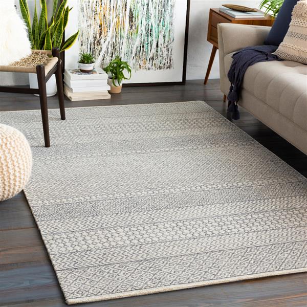 Surya Maroc Bohemian Area Rug - 2-ft 6-in x 6-ft - Rectangular - Charcoal