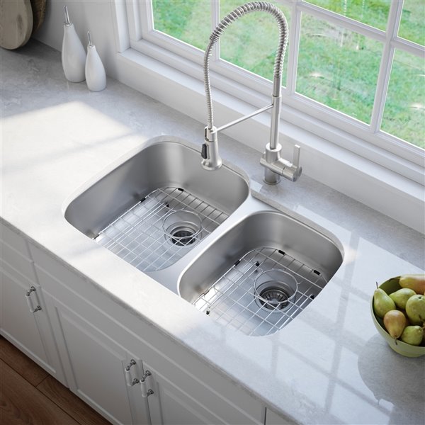 Kraus Outlast MicroShield 32-in Undermount Double Bowl Kitchen Sink
