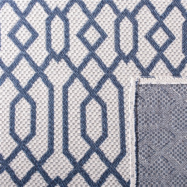 Safavieh Augustine Area Rug - 5-ft x 7-ft 7-in - Rectangular - Navy/Light Gray