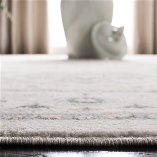 Tapis rectangulaire Isabella de Safavieh, 8 pi x 10 pi, gris clair/gris