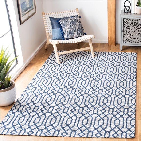 Safavieh Augustine Area Rug - 7-ft 7-in x 10-ft - Rectangular - Navy/Light Gray