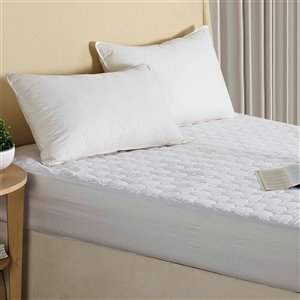 Millano Collection Quattro Plus Mattress Protector - 75-in x 39-in - White