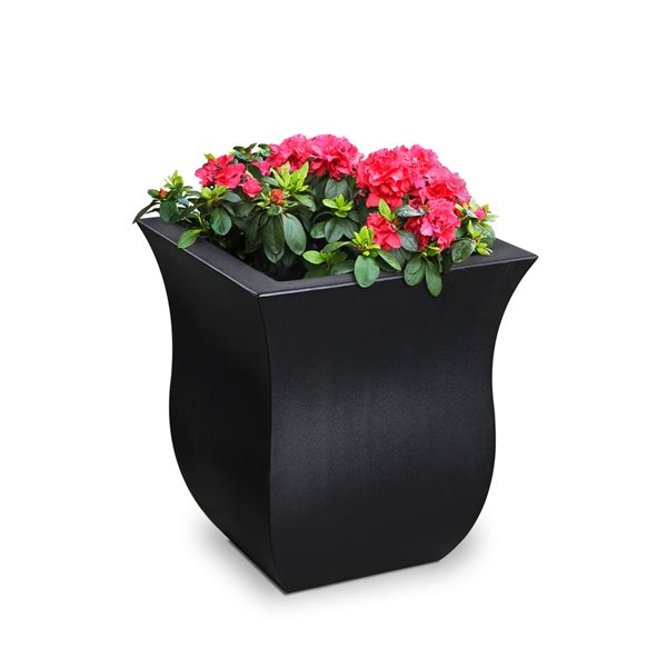 Mayne Valencia Square Planter - 16-in x 16-in x18-in - Black