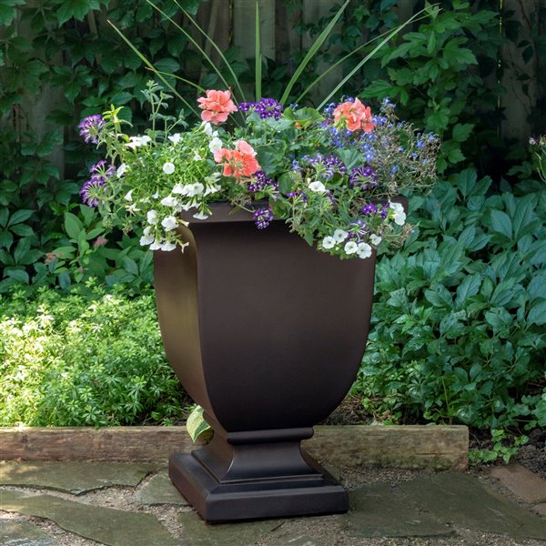 Mayne Augusta Square  Planter - 26-in - Espresso