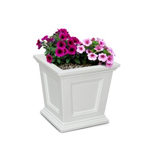 Mayne Fairfield Square Planter - 16-in x 16-in - White