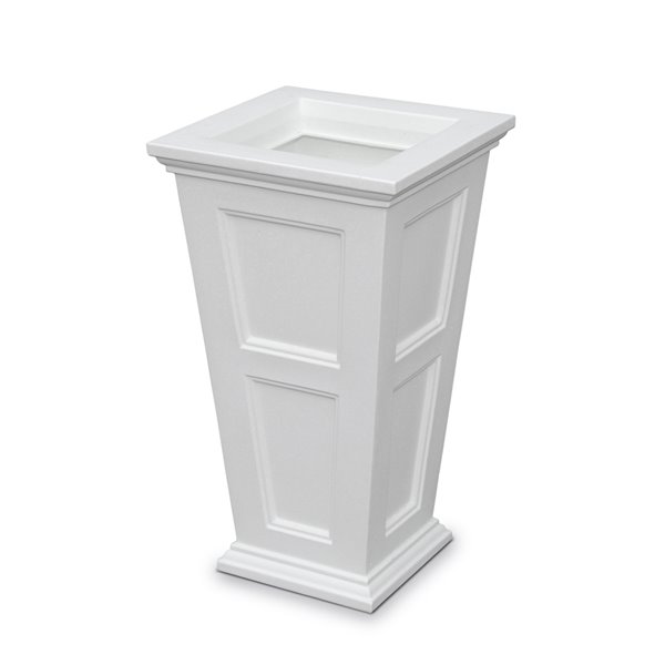 Mayne Fairfield Square Planter - 18.5-in x 18.5-in - White