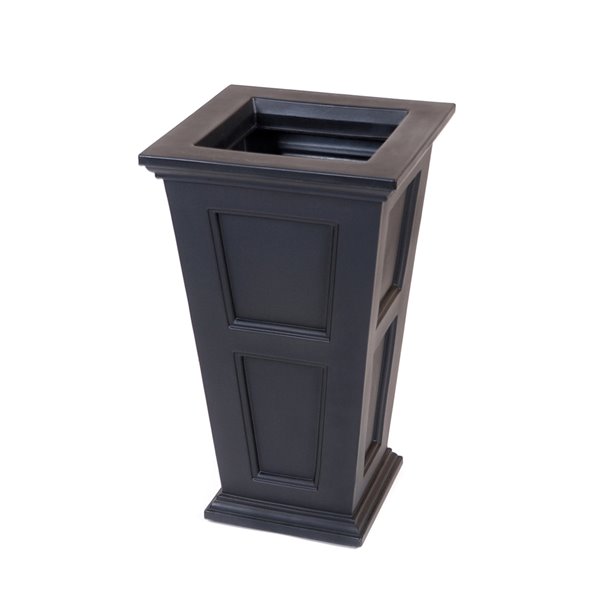 Mayne Fairfield Square Planter - 18.5-in x 18.5-in - Black