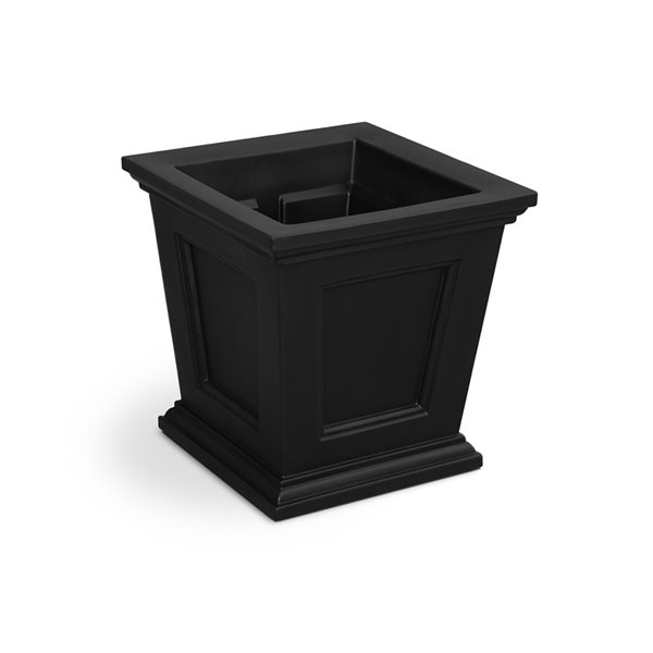 Mayne Fairfield Square Planter - 16-in x 16-in - Black