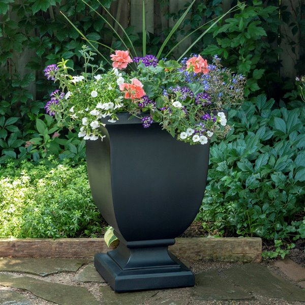 Mayne Augusta Square  Planter - 26-in - Black