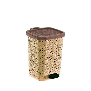 Superio Trash Can - Step Lid - 10.5-in - 6-L - Brown and Beige