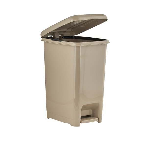 Superio Trash Can - Step Lid - 18-in - 26-L - Beige
