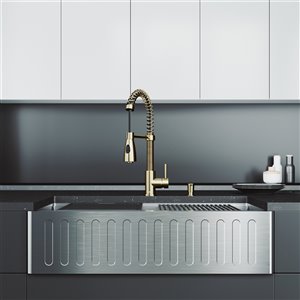 Évier de cuisine en acier inoxydable Oxford de VIGO, robinet doré, 41 po x 13 po