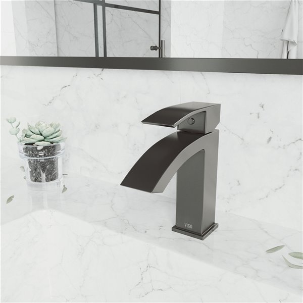 VIGO Satro Single Hole Bathroom Faucet Graphite Black VG01015GB RONA