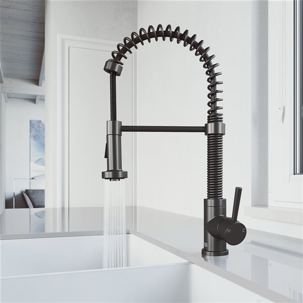 VIGO Edison Pull-Down Single Hole Kitchen Faucet - Graphite Black