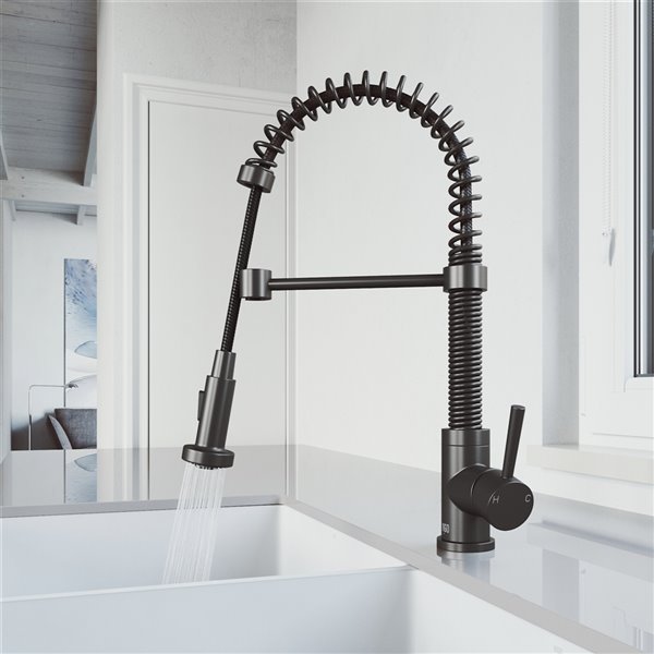 VIGO Edison Pull-Down Single Hole Kitchen Faucet - Graphite Black