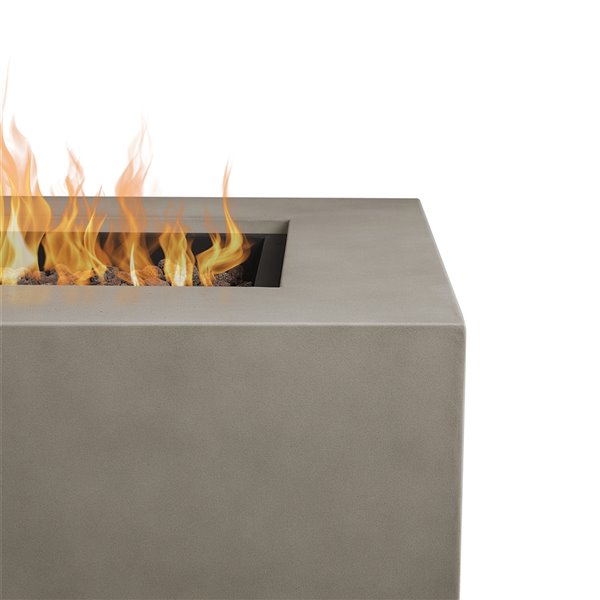 Foyer extérieur rectangulaire au gaz propane Aegean de Real Flame gris brume 50 000 BTU 32 po x 50 po