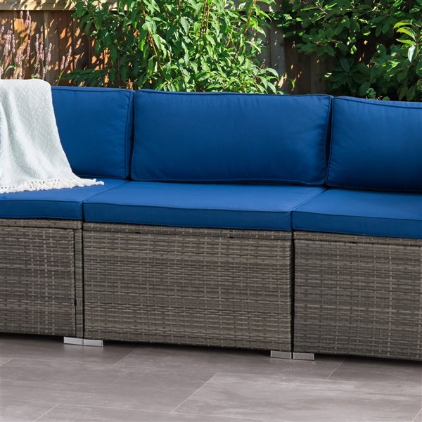 Fauteuil sectionnel du milieu de patio Parksville de CorLiving, coussins bleus, fini gris