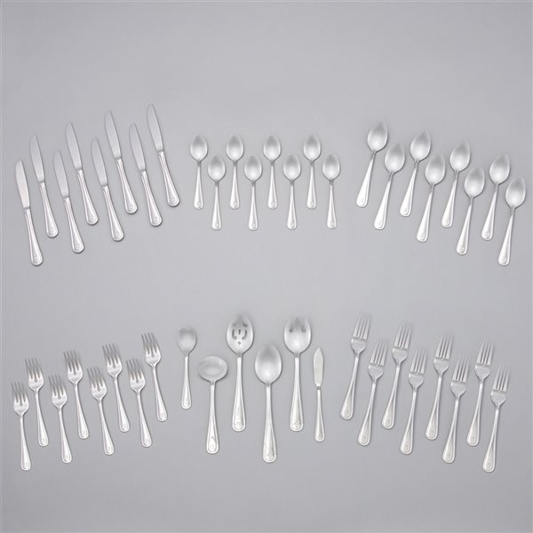 RiverRidge Home Marina Pattern 46-Piece Monogrammed Flatware Set - Letter L -  Stainless Steel