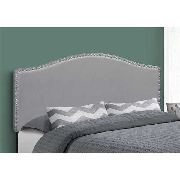 Tête de lit Monarch Specialties en similicuir gris, grand lit