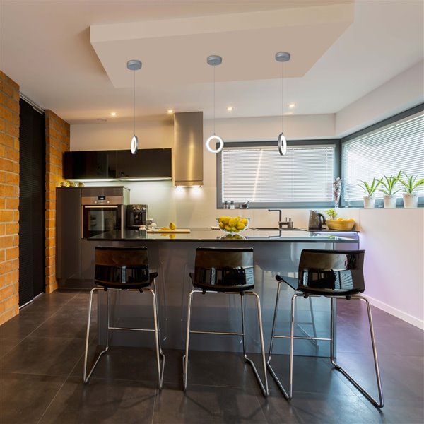 VONN Lighting Tania Integrated LED ETL Certified Pendant Light - 5.5-in - Silver