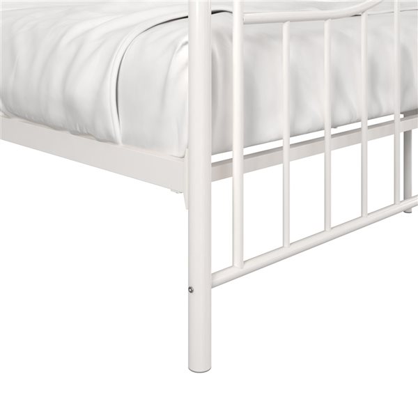 Dhp tokyo on sale metal bed