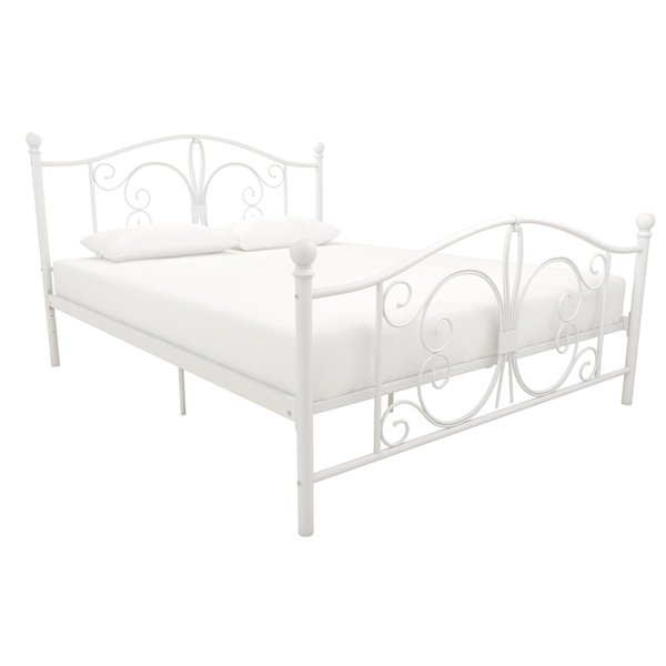 DHP Bombay Metal Bed - Queen - 41.5-in x 62.5-in x 83-in - White