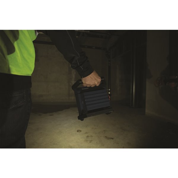 Bosch Connected LED Floodlight (Bare Tool) - 18 V