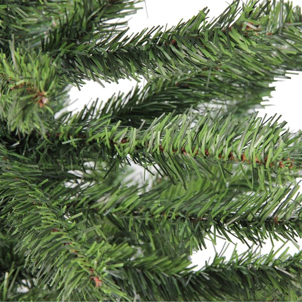 Northlight Canadian Pine Medium Artificial Christmas Tree - Unlit - 4-ft