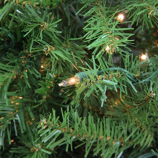 Northlight Pre-Lit Full Northern Pine Artificial Christmas Tree - Clear Lights - 9-ft