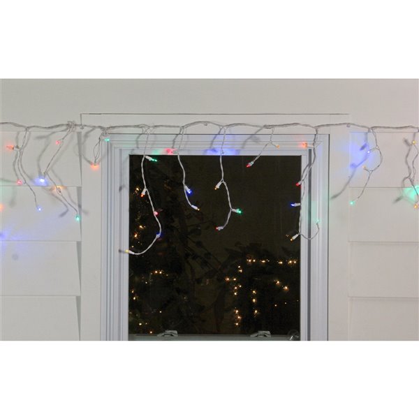 Northlight 100-Count Constant Multicolour LED Electrical-Outlet Indoor/Outdoor 5.5-ft Christmas String Lights