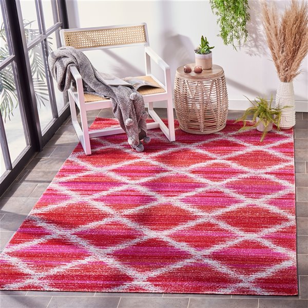 Safavieh Montage Rectangular Area Rug - Machine-Made - 7.5-ft x 5.1-ft - Fuchsia, Red and Ivory