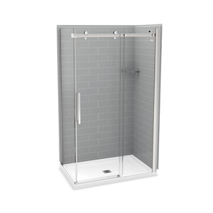 Ensemble de douche en coin Utile par MAAX gris cendre et chrome de 48 po x 32 po x 84 po avec drain central, 5 pièces