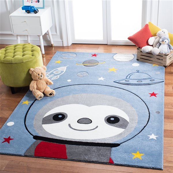 Tapis décoratif Carousel Kids CRK140M-5 de Safavieh, rectangulaire, 5 pi 3 po x 7 pi 6 po, bleu/gris