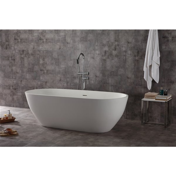 Bouticcelli Corian Stone Bathtub - 69-in x 31-in - White